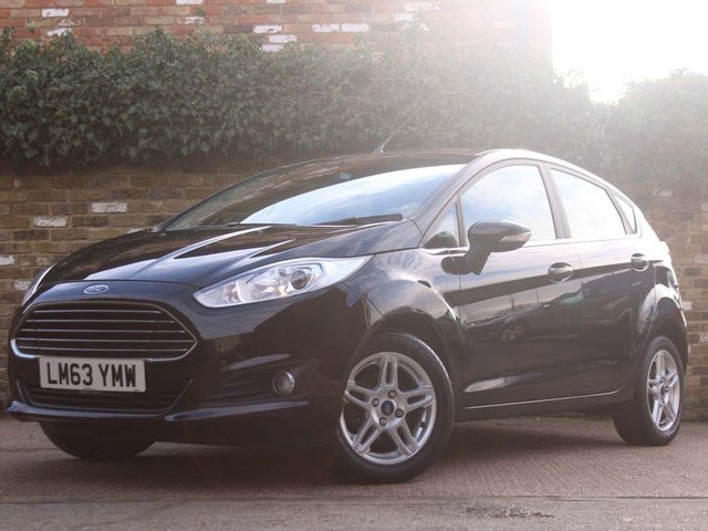 2013 63 Ford Fiesta 1.2 ZETEC 5d 81 BHP