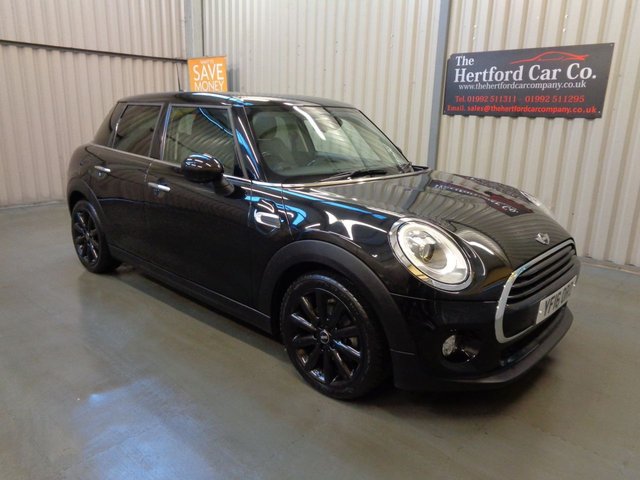 2016 16 MINI Hatch Cooper 1.5 COOPER 5d 134 BHP