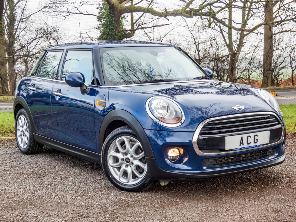 View our MINI HATCH COOPER