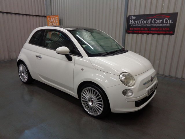 2009 09 Fiat 500 1.2 LOUNGE 3d 69 BHP