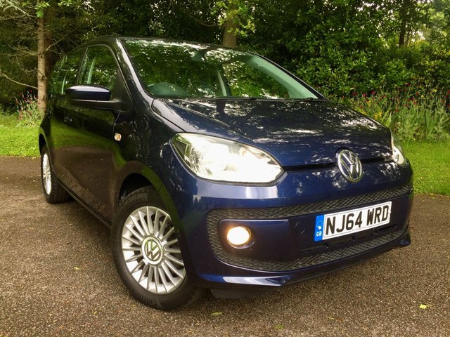 2014 64 Volkswagen Up 1.0 HIGH UP 5d 74 BHP ONLY 23,000 MILES/SATNAV/BLUETOOTH /HEATED SEATS/AIRCON/ALLOYS//CAMBELT RENEWED