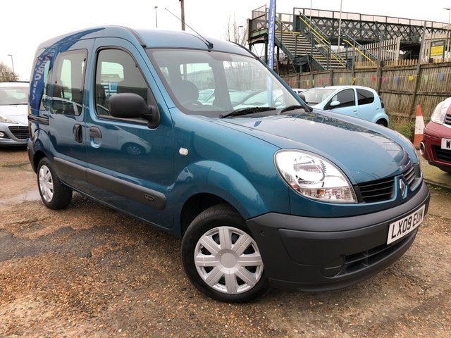 2009 09 Renault Kangoo 1.1 AUTHENTIQUE wheelchair accessible vehicle WAV