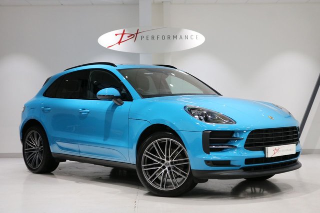 2018 68 Porsche Macan 2.0 PDK 5d 242 BHP