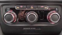 USED 2009 09 VOLKSWAGEN GOLF 2.0 SE TDI 5d 138 BHP SERVICE RECORD +   MOT NOVEMBER 2020 (NO ADVISORY ) +   CLIMATE CONTROL +   ALLOY WHEELS +