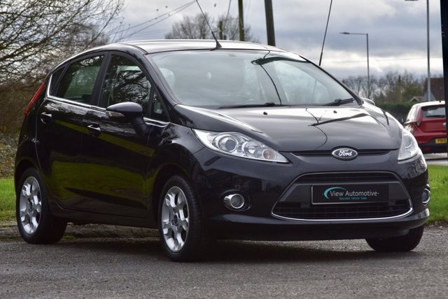 2011 61 Ford Fiesta 1.4 ZETEC 16V 5d 96 BHP