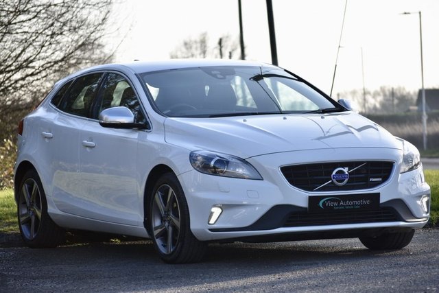 2013 13 Volvo V40 1.6 D2 R-DESIGN 5d 113 BHP