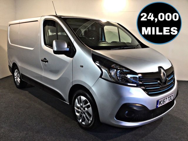 nearly new renault trafic sport