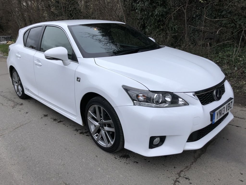 View our LEXUS CT