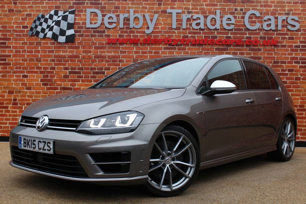 View our VOLKSWAGEN GOLF