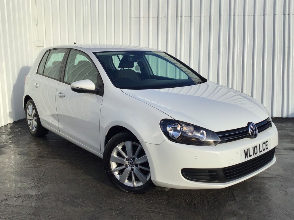 View our VOLKSWAGEN GOLF