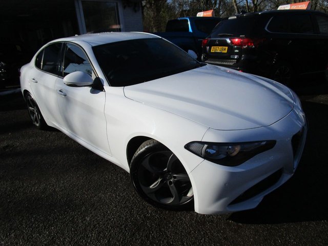 2018 67 Alfa Romeo Giulia 2.1 TD SUPER 4d 148 BHP AUTOMATIC *OPTIONAL FULL LEATHER*