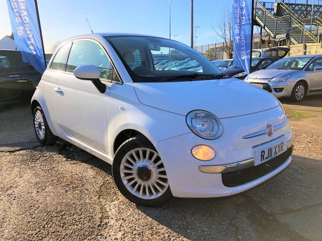 2011 11 Fiat 500 0.9 LOUNGE 3d 85 BHP