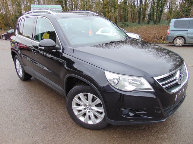 2010 V Volkswagen Tiguan 2.0 SE TDI 4MOTION 5d 138 BHP
