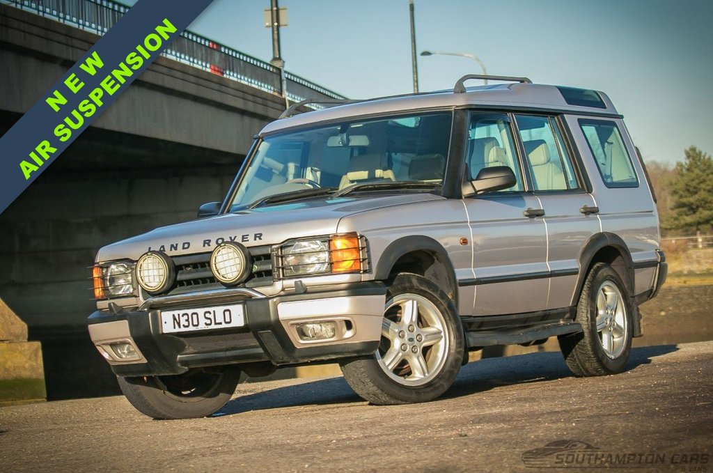 View our LAND ROVER DISCOVERY