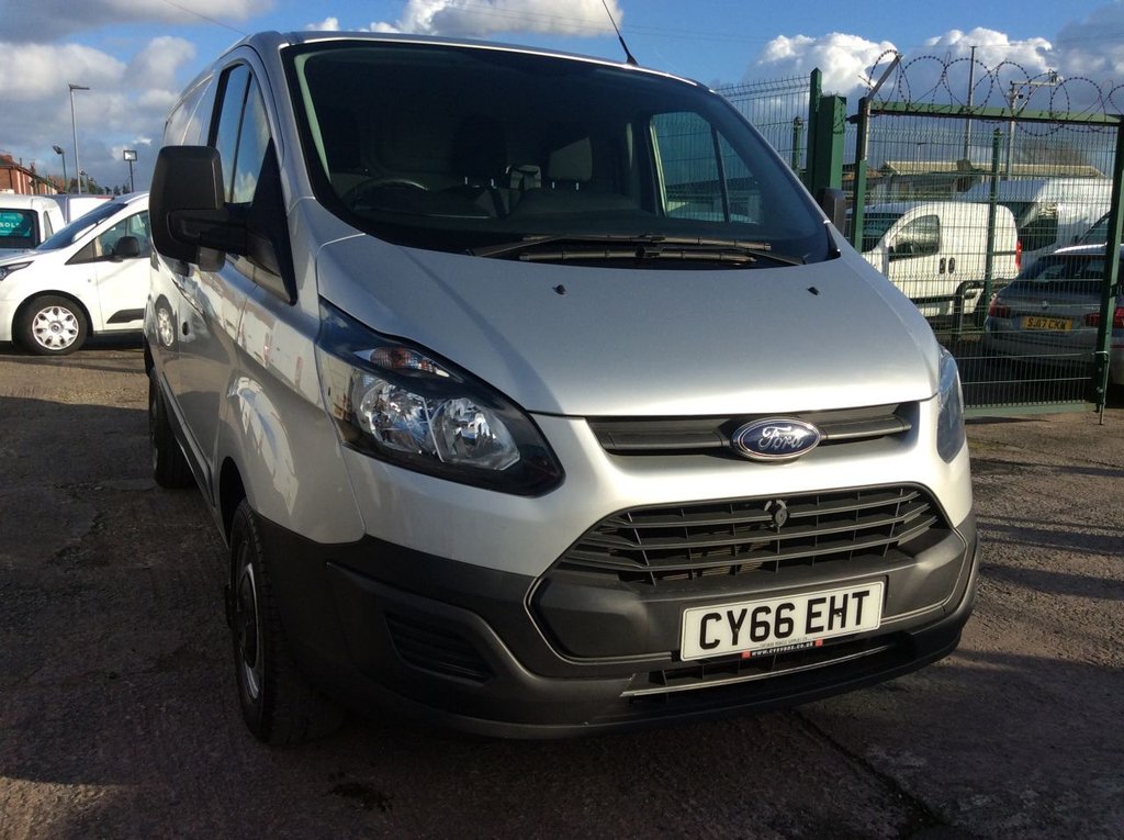 View our FORD TRANSIT CUSTOM