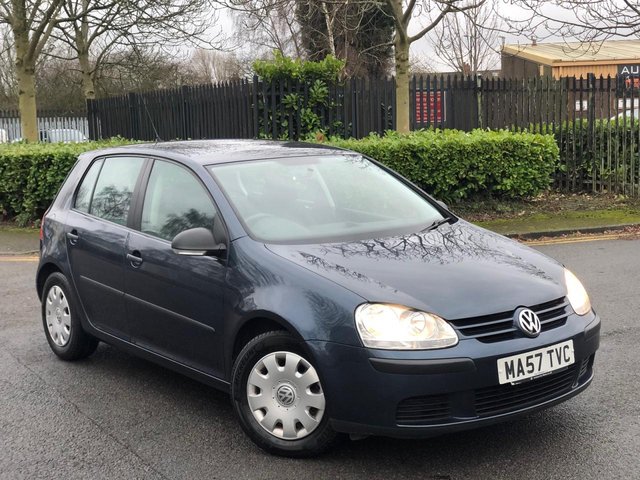 2007 57 Volkswagen Golf 1.6 S FSI 5d 114 BHP