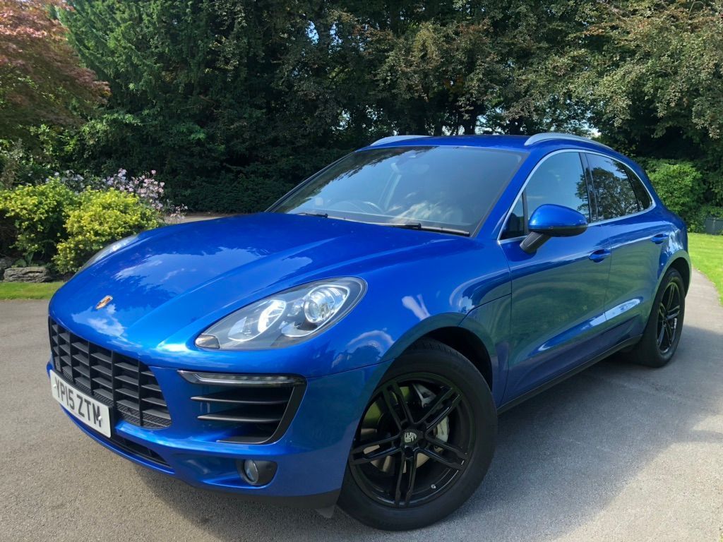 View our PORSCHE MACAN