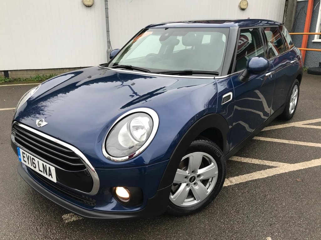 View our MINI CLUBMAN