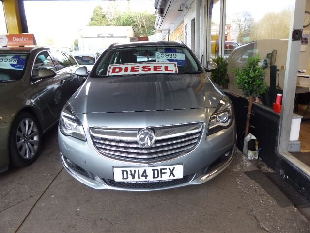View our VAUXHALL INSIGNIA