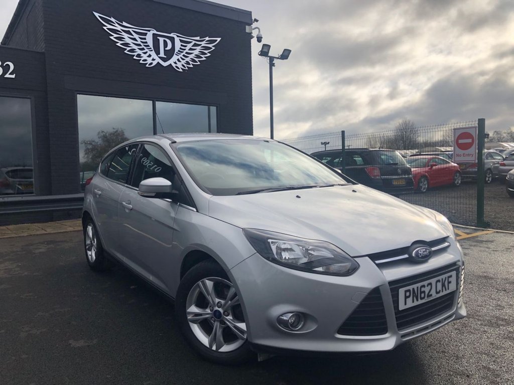 View our FORD FOCUS