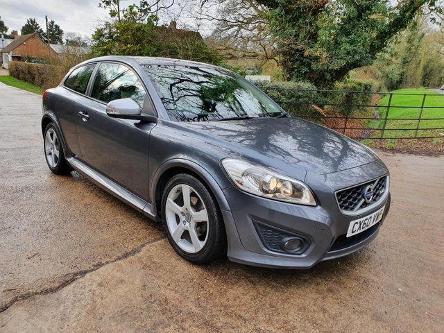 2010 60 Volvo C30 1.6 D2 R-DESIGN 3d 113 BHP