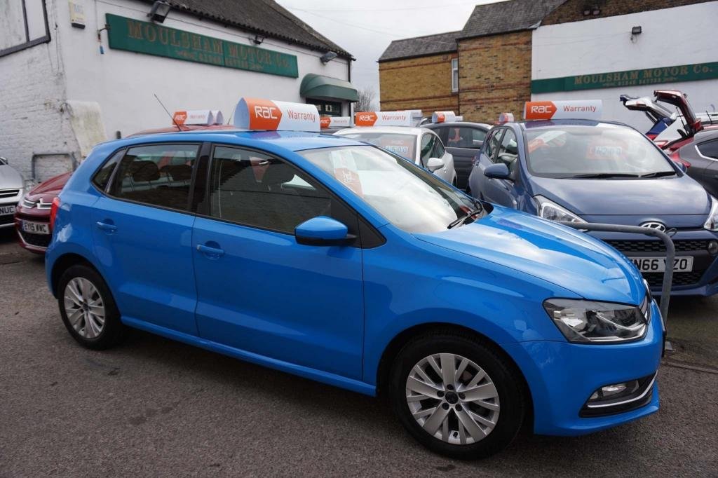 View our VOLKSWAGEN POLO