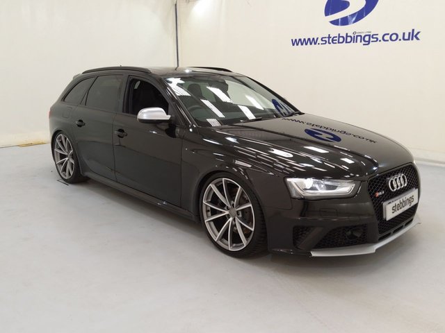 2013 13 AUDI RS4 4.2 AVANT FSI QUATTRO 5d 444 BHP *SPORTS PACKAGE**AUDI SERVICE HISTORY**