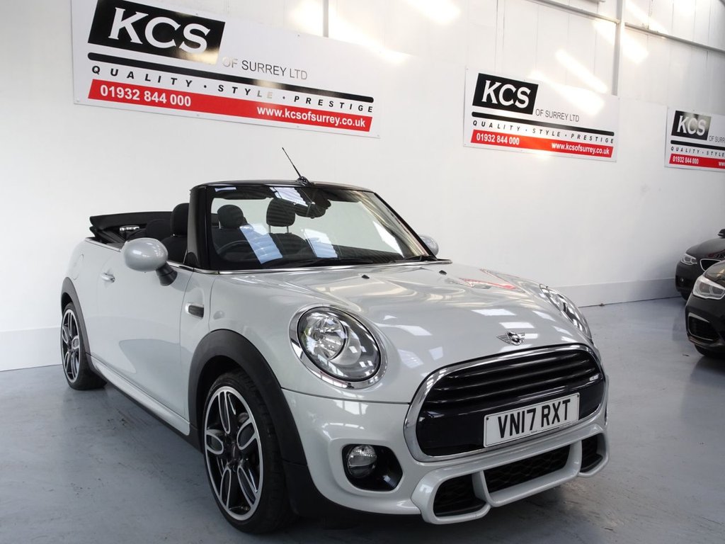 View our MINI CONVERTIBLE