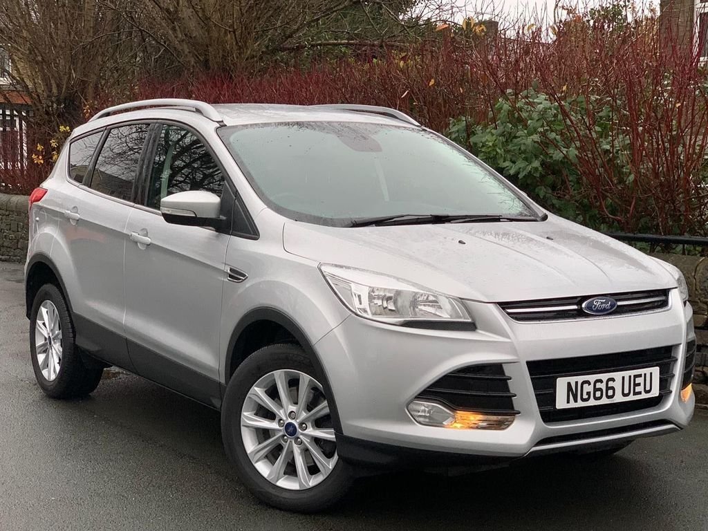 View our FORD KUGA