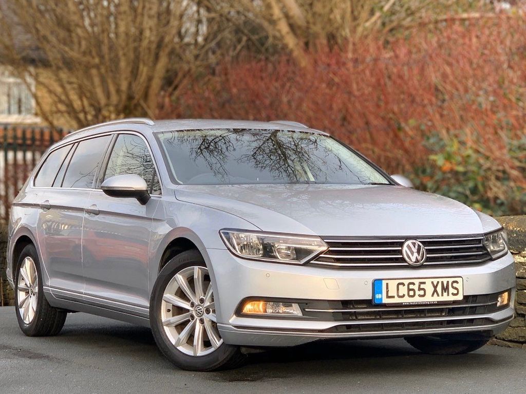 View our VOLKSWAGEN PASSAT