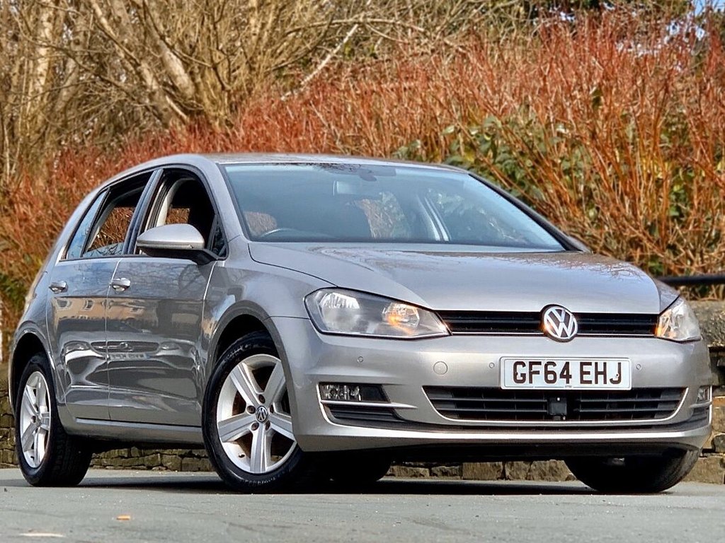 View our VOLKSWAGEN GOLF