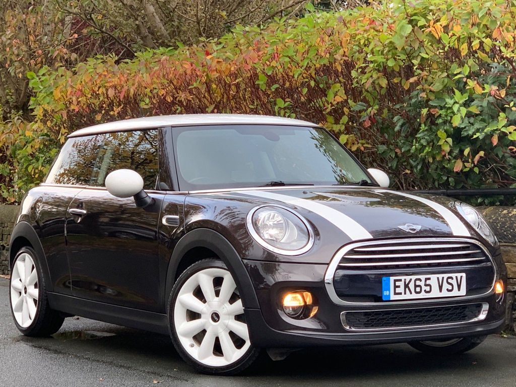 View our MINI HATCH COOPER