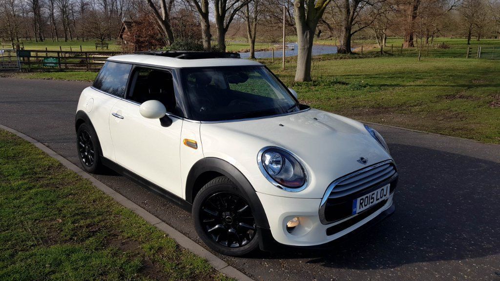 View our MINI HATCH COOPER