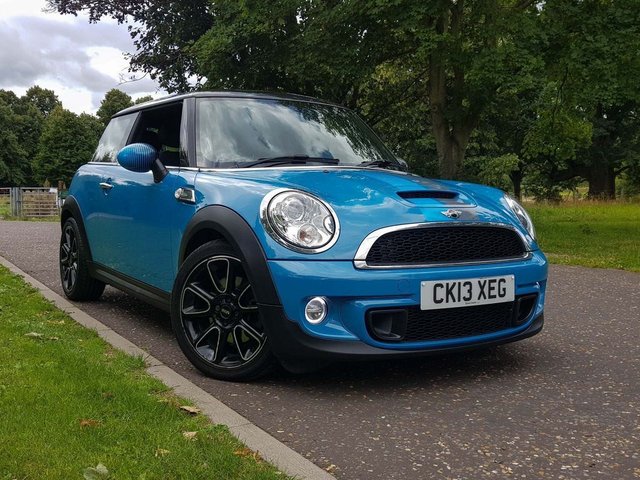 2013 13 MINI Hatch Cooper 1.6 Cooper S (Sport Chili) 3dr