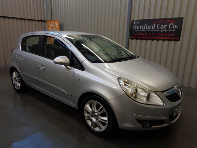 2007 57 Vauxhall Corsa 1.4 DESIGN 16V 5d 90 BHP