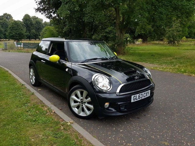 2013 63 MINI Hatch Cooper 1.6 Cooper S (Sport Chili) 3dr