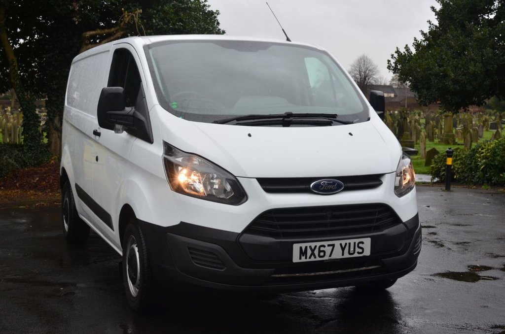 View our FORD TRANSIT CUSTOM