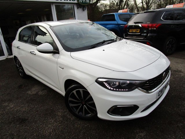 2017 17 Fiat Tipo 1.4 LOUNGE 5d 94 BHP