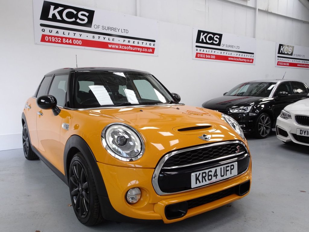 View our MINI HATCH COOPER