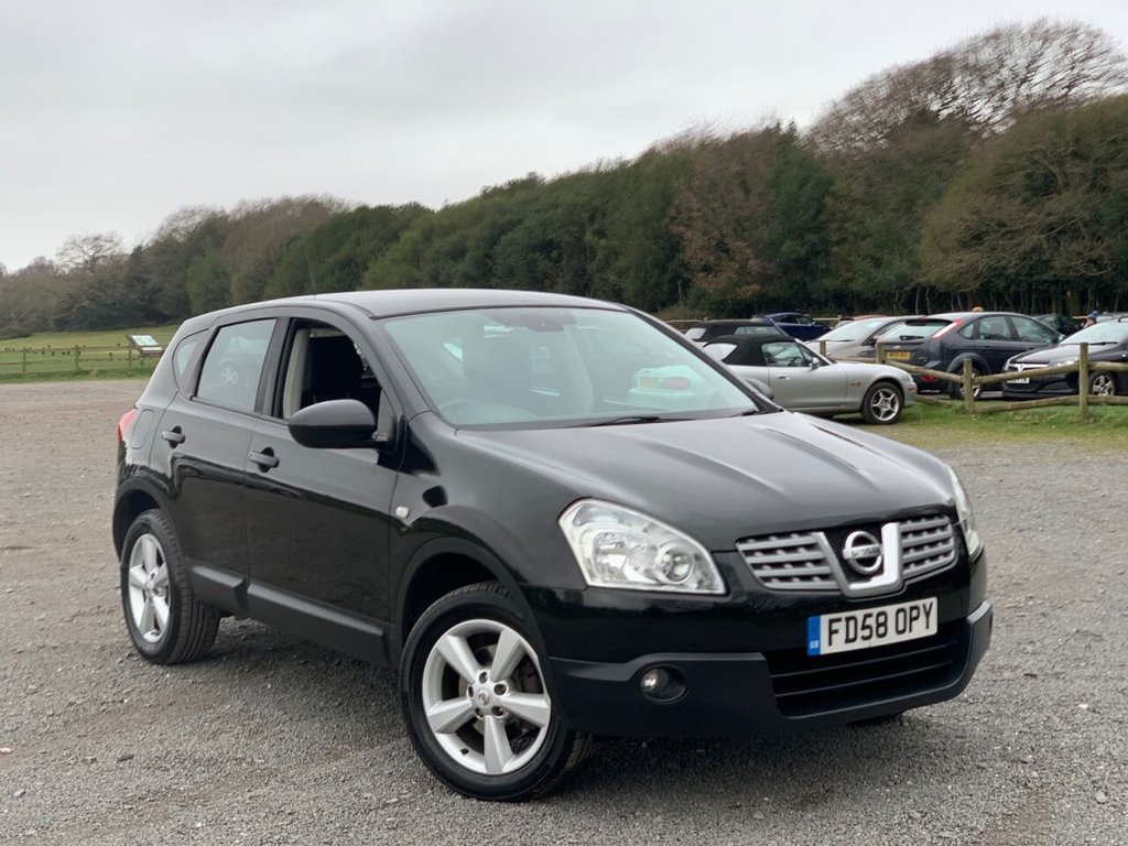 View our NISSAN QASHQAI