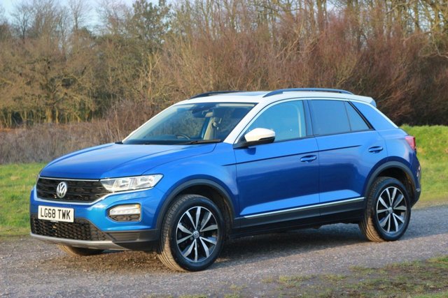 2018 68 Volkswagen T-Roc 1.5 DESIGN TSI EVO DSG 5d 148 BHP