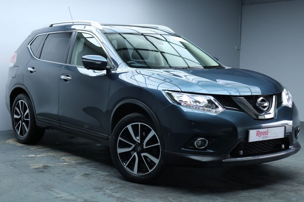 View our NISSAN X-TRAIL