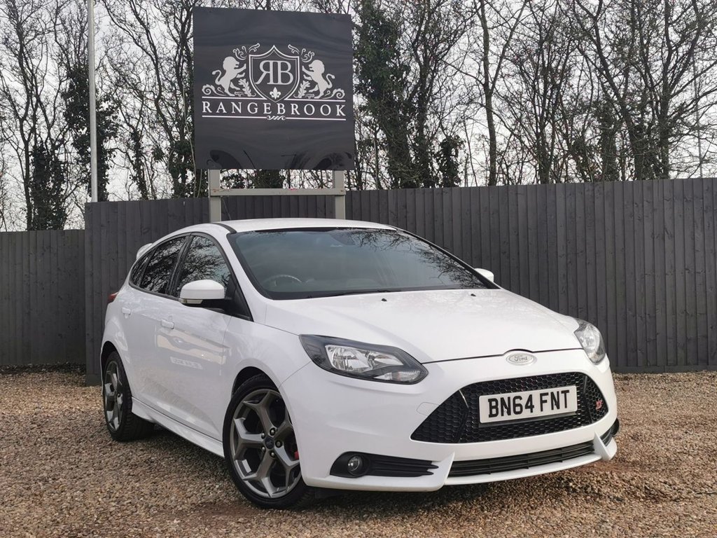View our FORD FOCUS