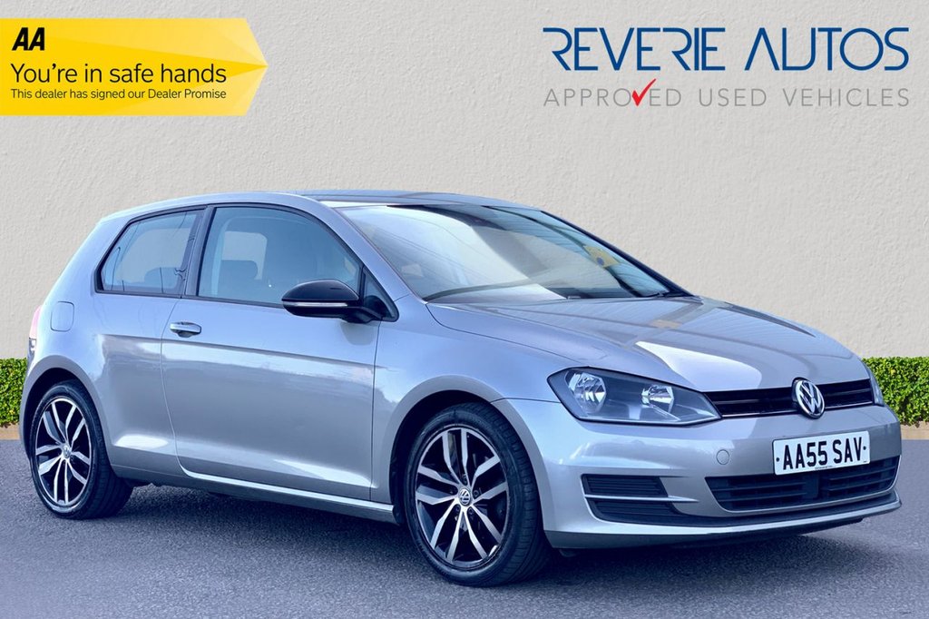 View our VOLKSWAGEN GOLF