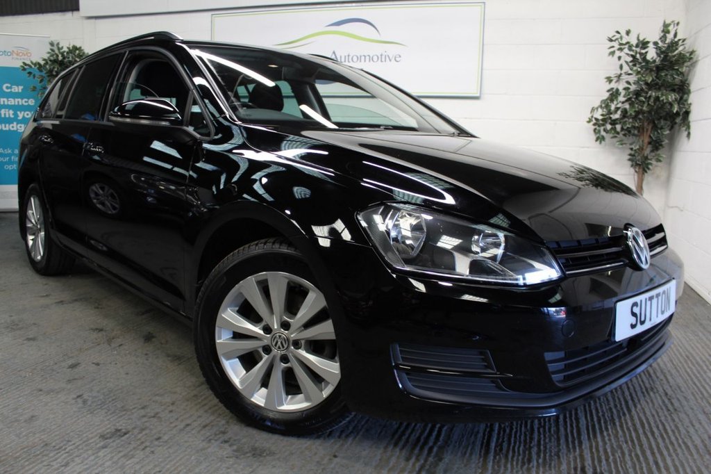 View our VOLKSWAGEN GOLF