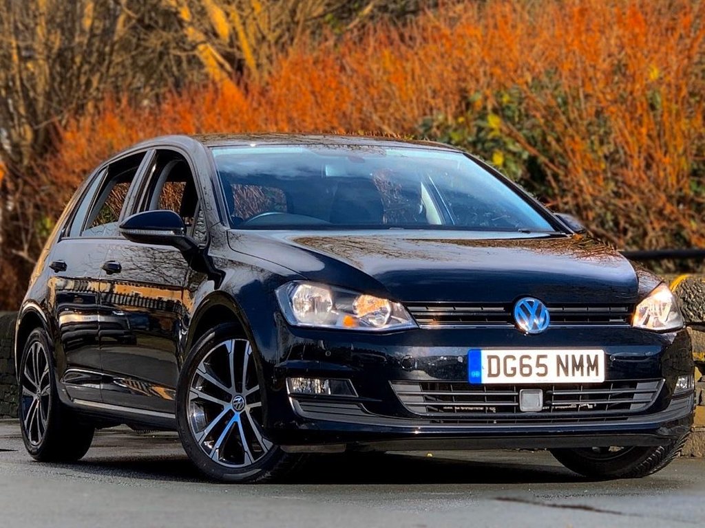 View our VOLKSWAGEN GOLF