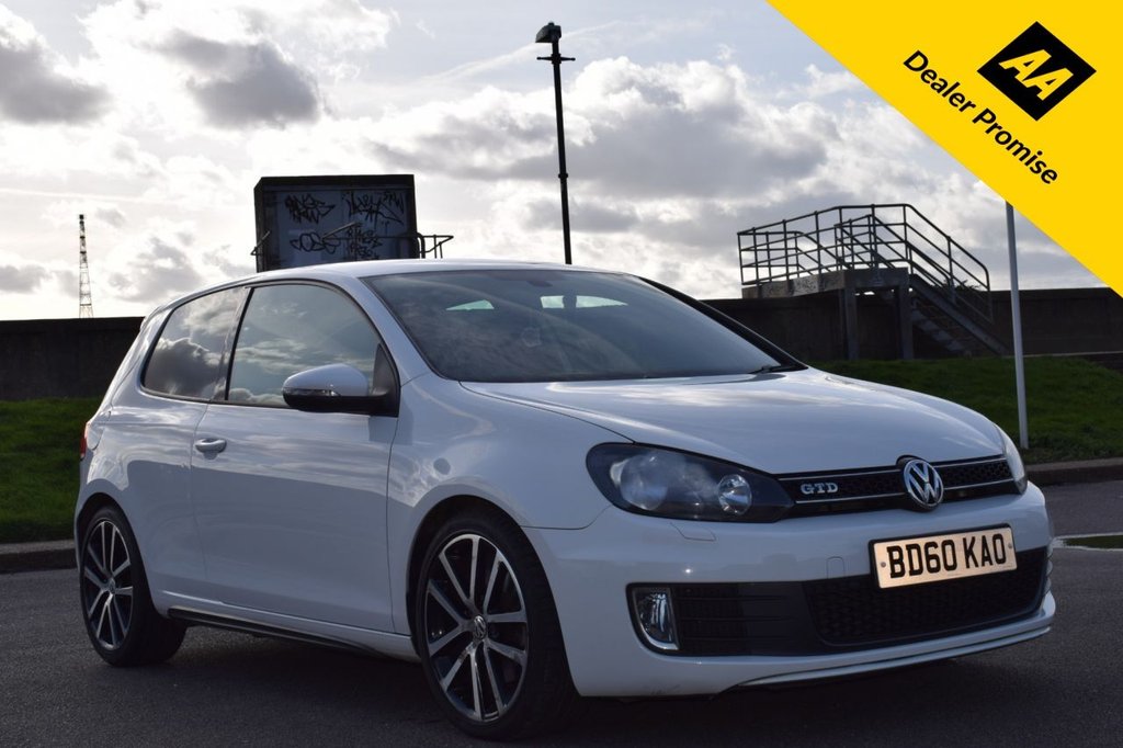 View our VOLKSWAGEN GOLF