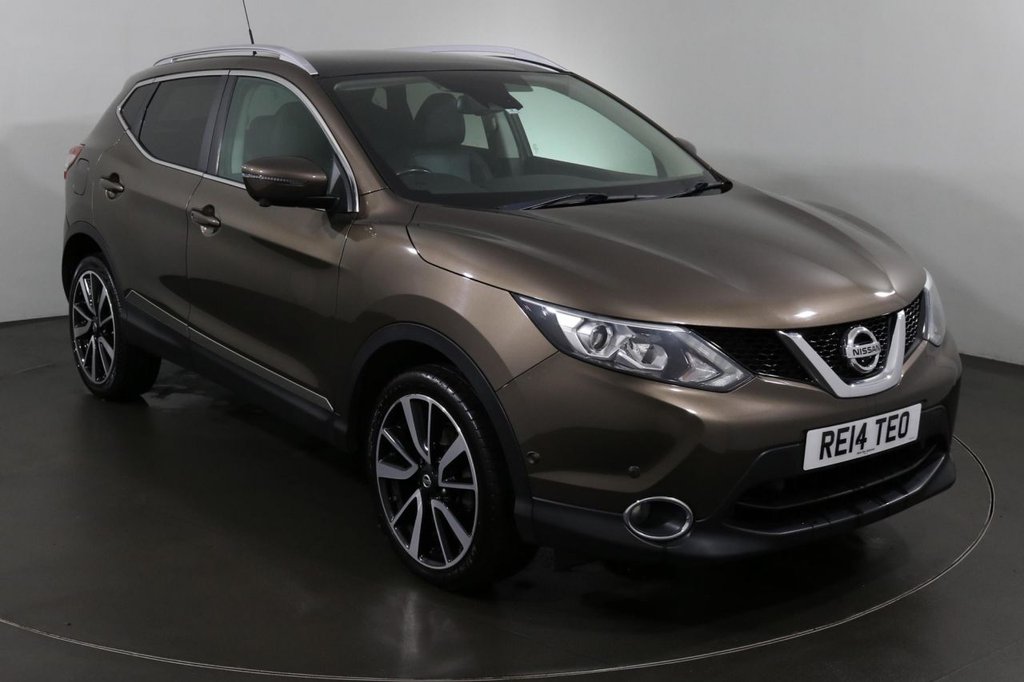 View our NISSAN QASHQAI