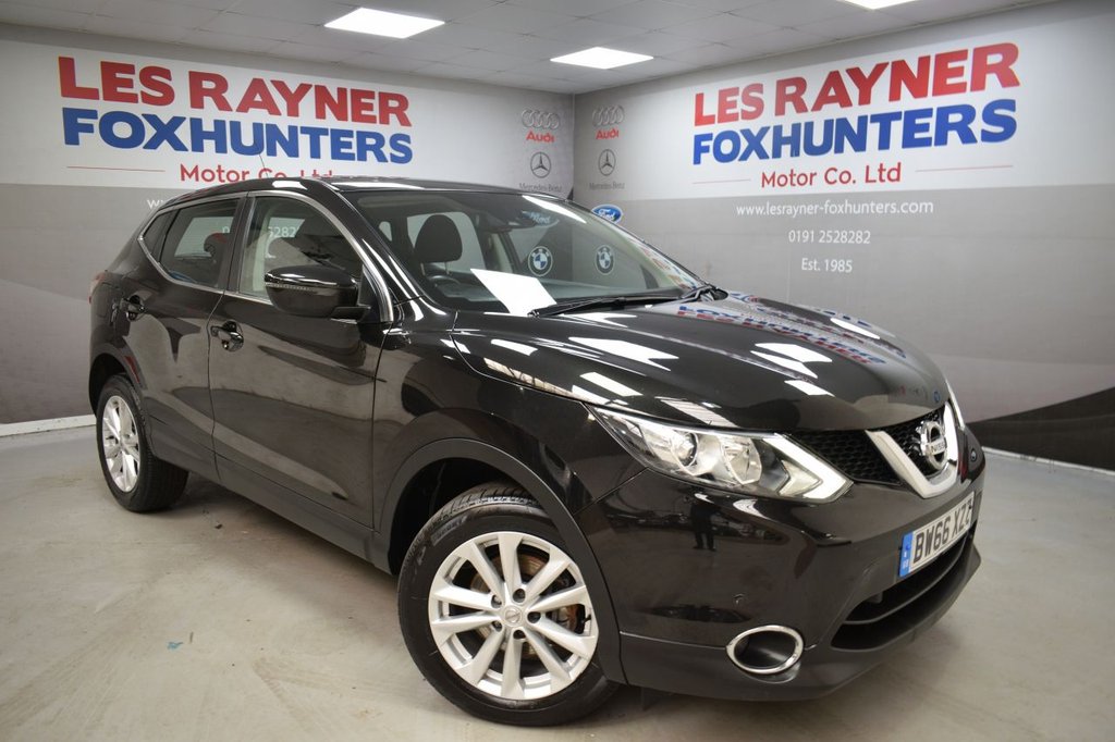 View our NISSAN QASHQAI
