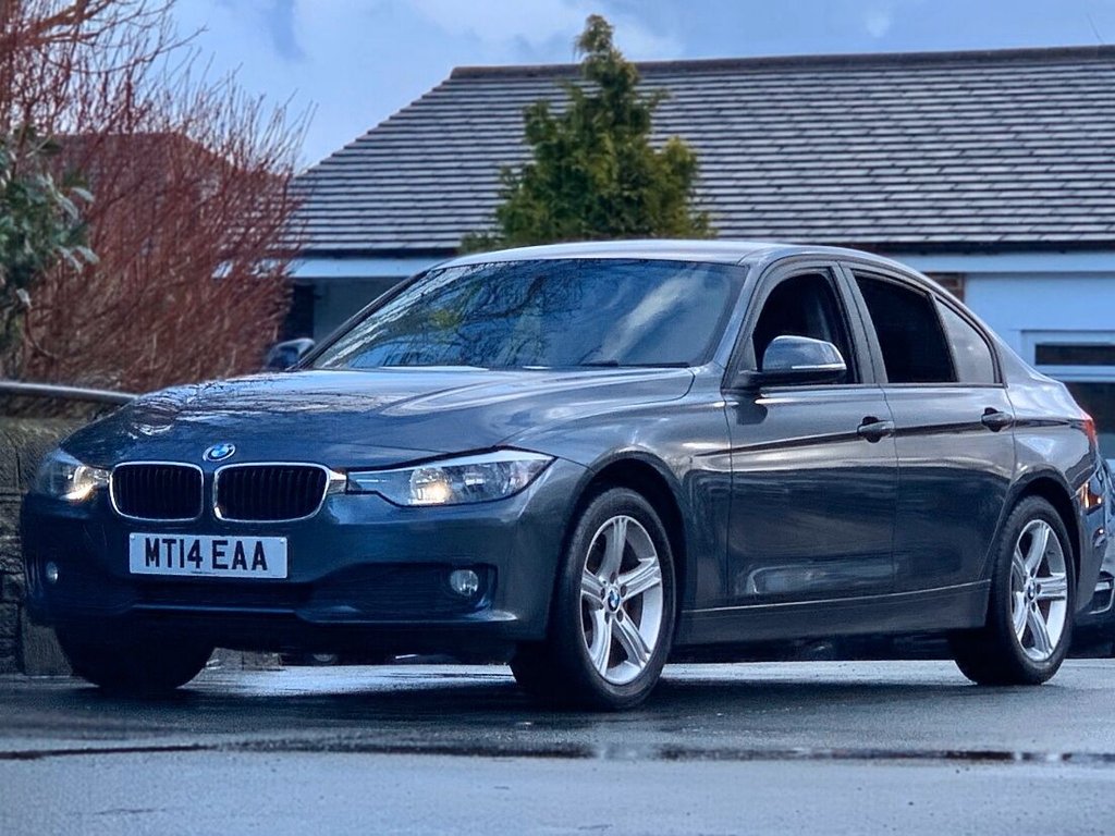 View our BMW 3 SERIES